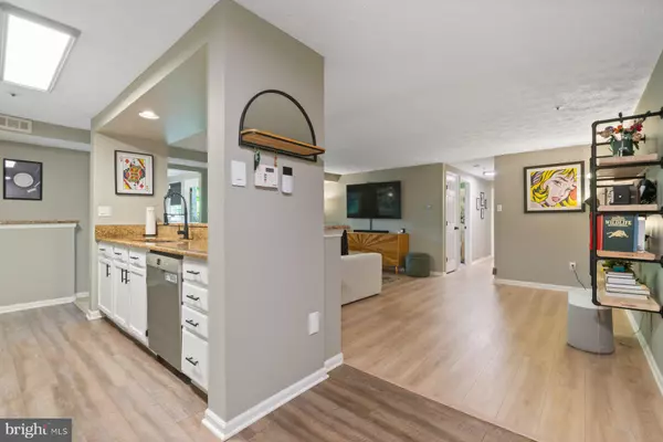 Baltimore, MD 21208,1328 GREENBRIAR CIR #5-1328