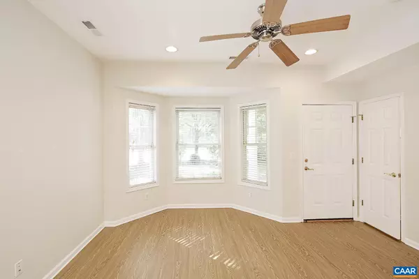 Charlottesville, VA 22903,164 OLD FIFTH CIR