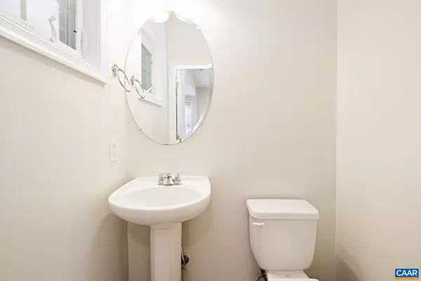 Charlottesville, VA 22903,164 OLD FIFTH CIR