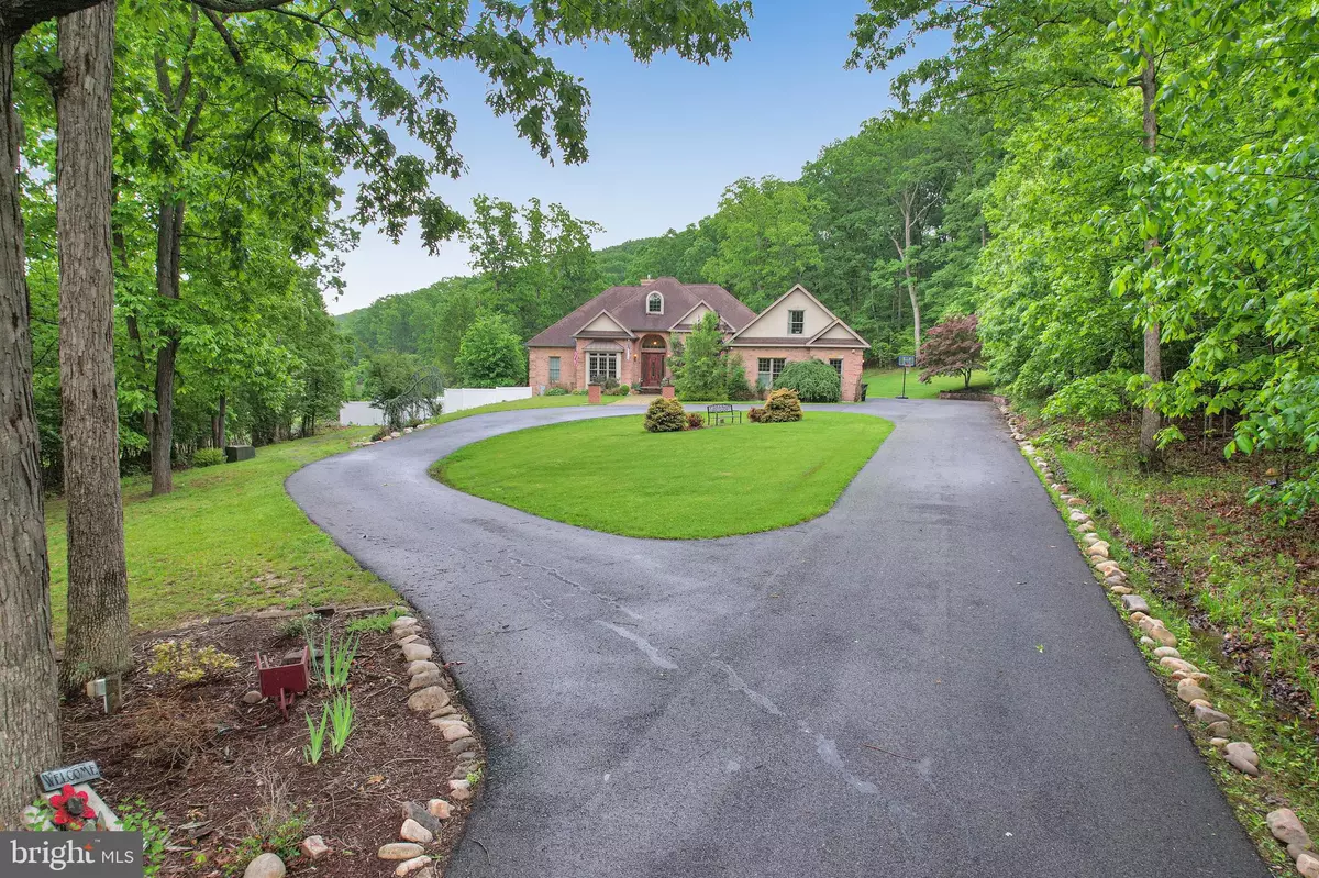 Ridgeley, WV 26753,25 MARINER CT