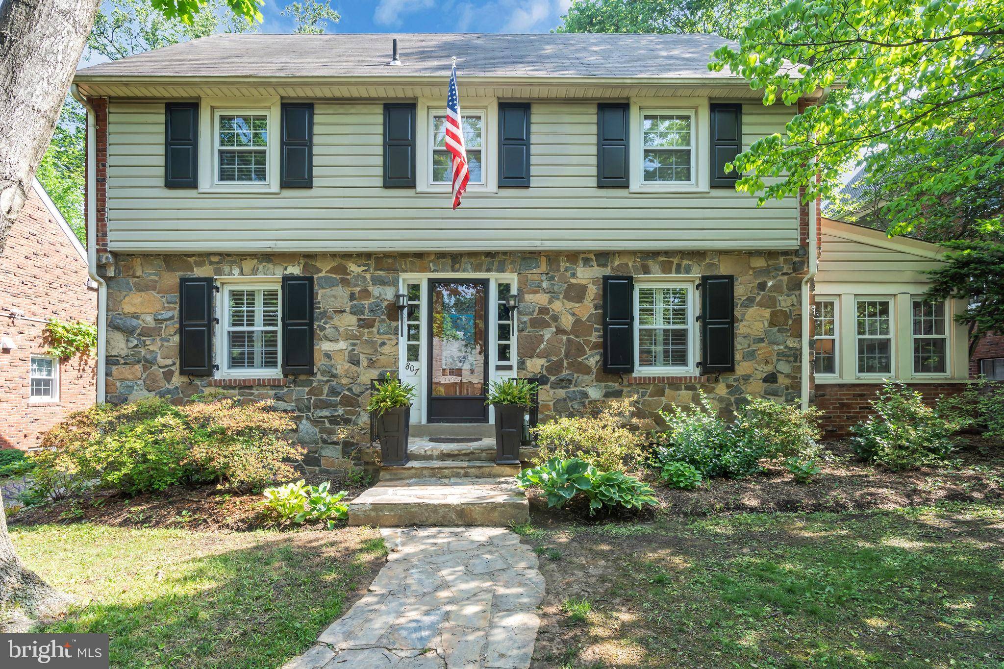 807 HILLWOOD AVE, Falls Church, VA 22042