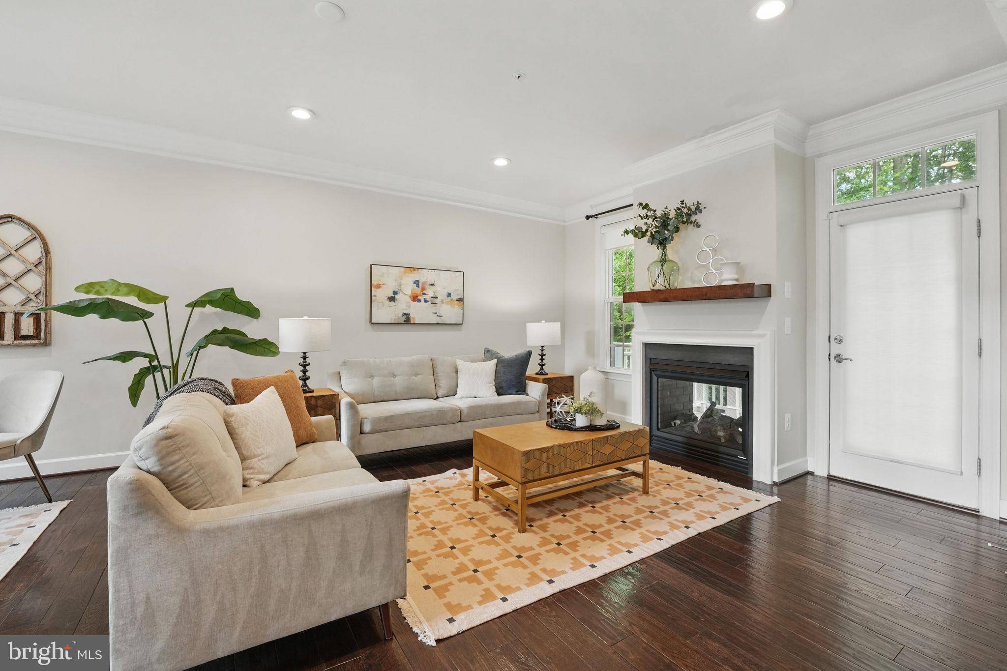 Fairfax, VA 22030,4094 GLENDALE WAY