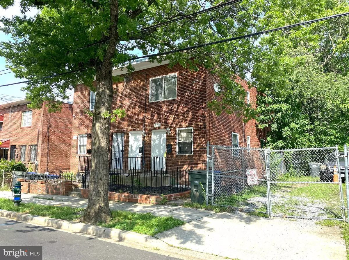 Washington, DC 20019,321 54TH ST NE