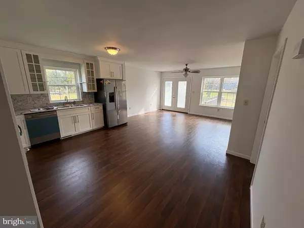 Burnham, PA 17009,402 EIGHTH AVENUE