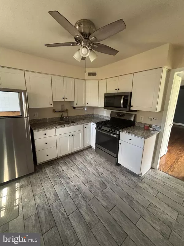 Oxon Hill, MD 20745,213 SENECA DR