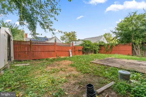 Hyattsville, MD 20784,6824 SHEPHERD ST