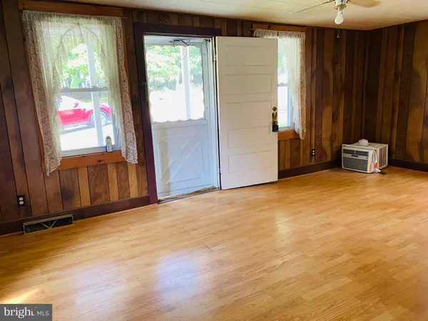 Cascade, MD 21719,24707 OAKS AVE