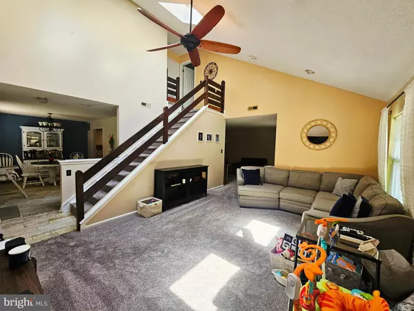 West Deptford, NJ 08086,13 CARAWAY CT