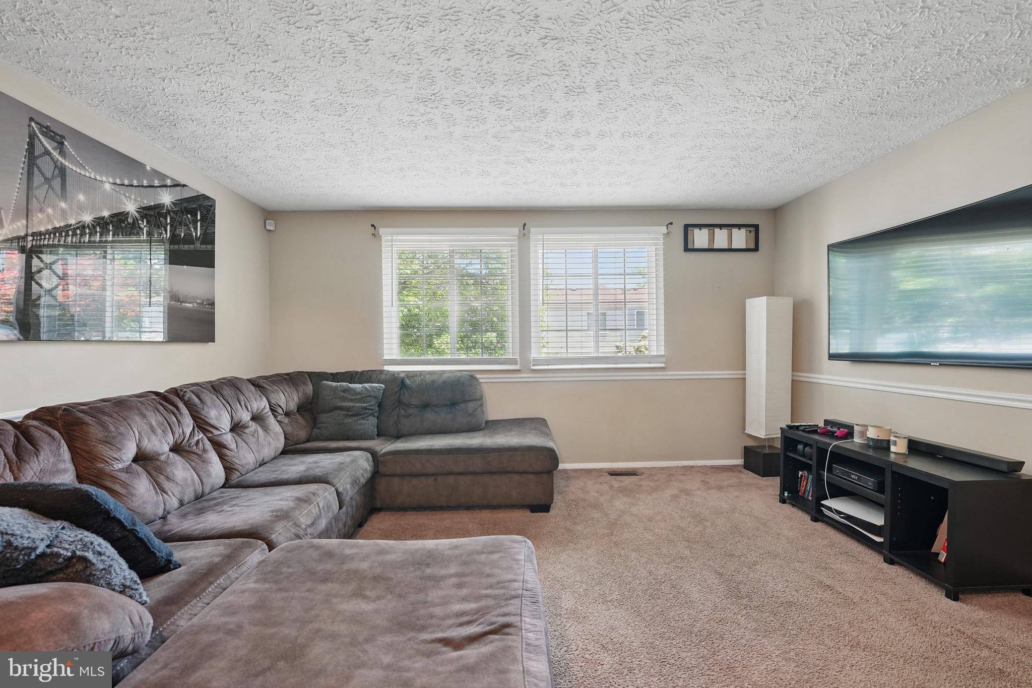 Lorton, VA 22079,8706 PINNACLE ROCK CT