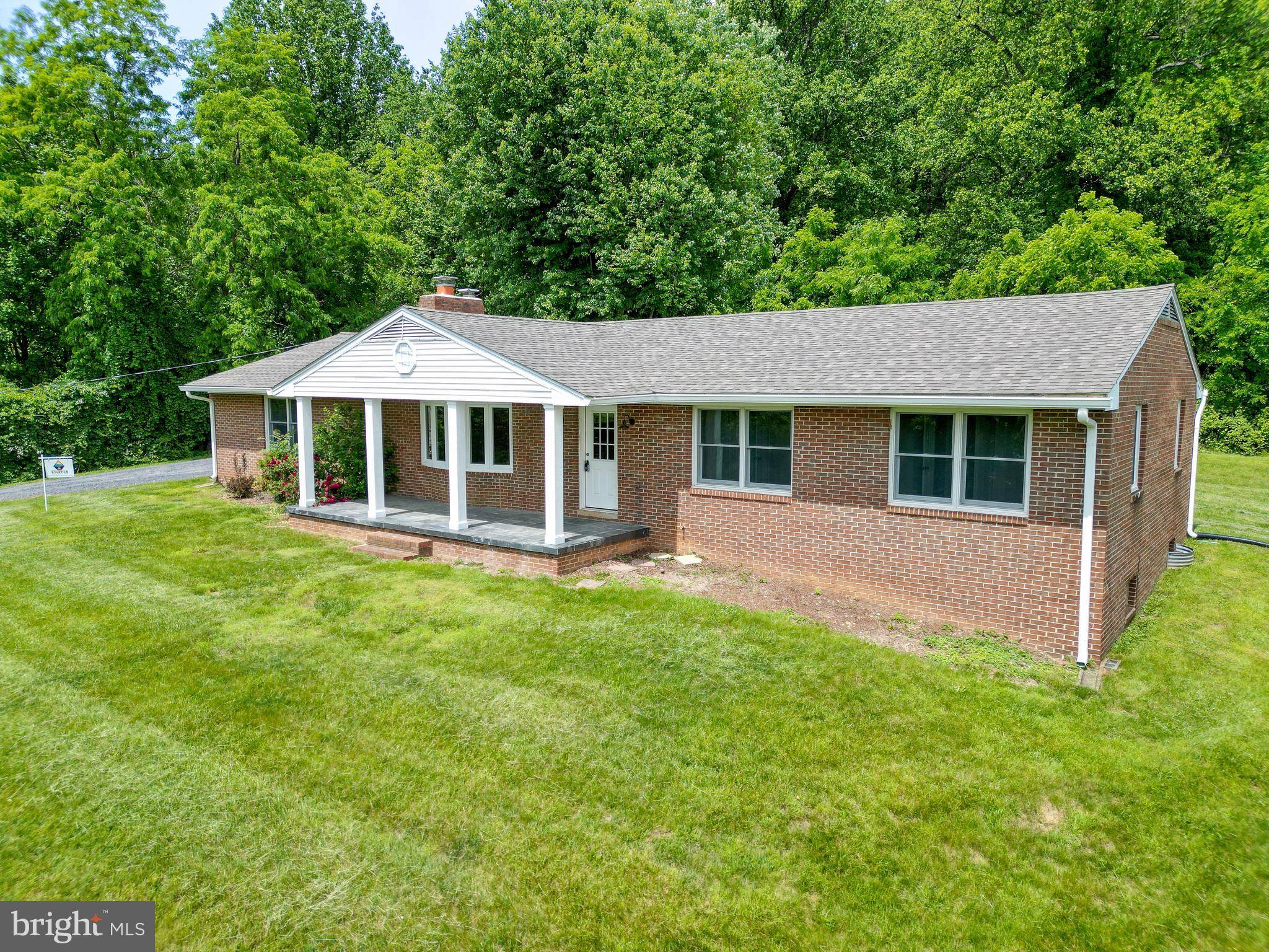 29 + 40 ANTIQUE LN, Sperryville, VA 22740