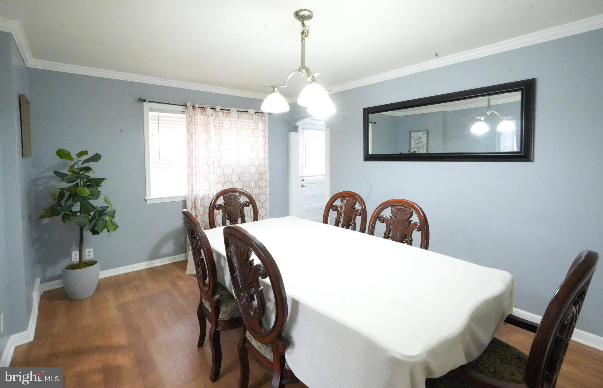 Philadelphia, PA 19111,1237 GLENVIEW ST