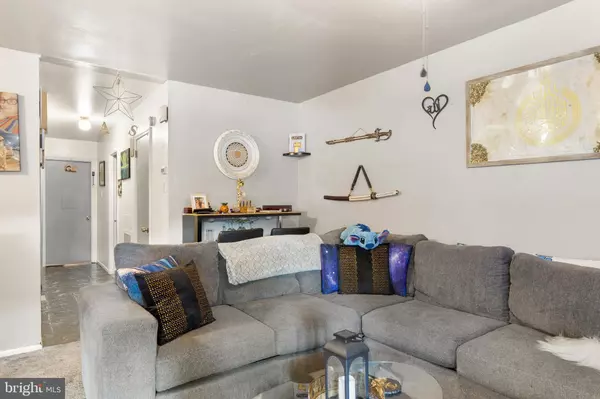 Philadelphia, PA 19114,2833 SAXTON RD