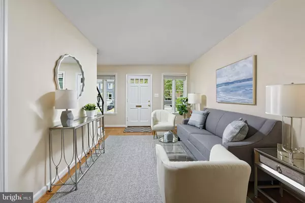 Alexandria, VA 22314,417 GIBBON ST