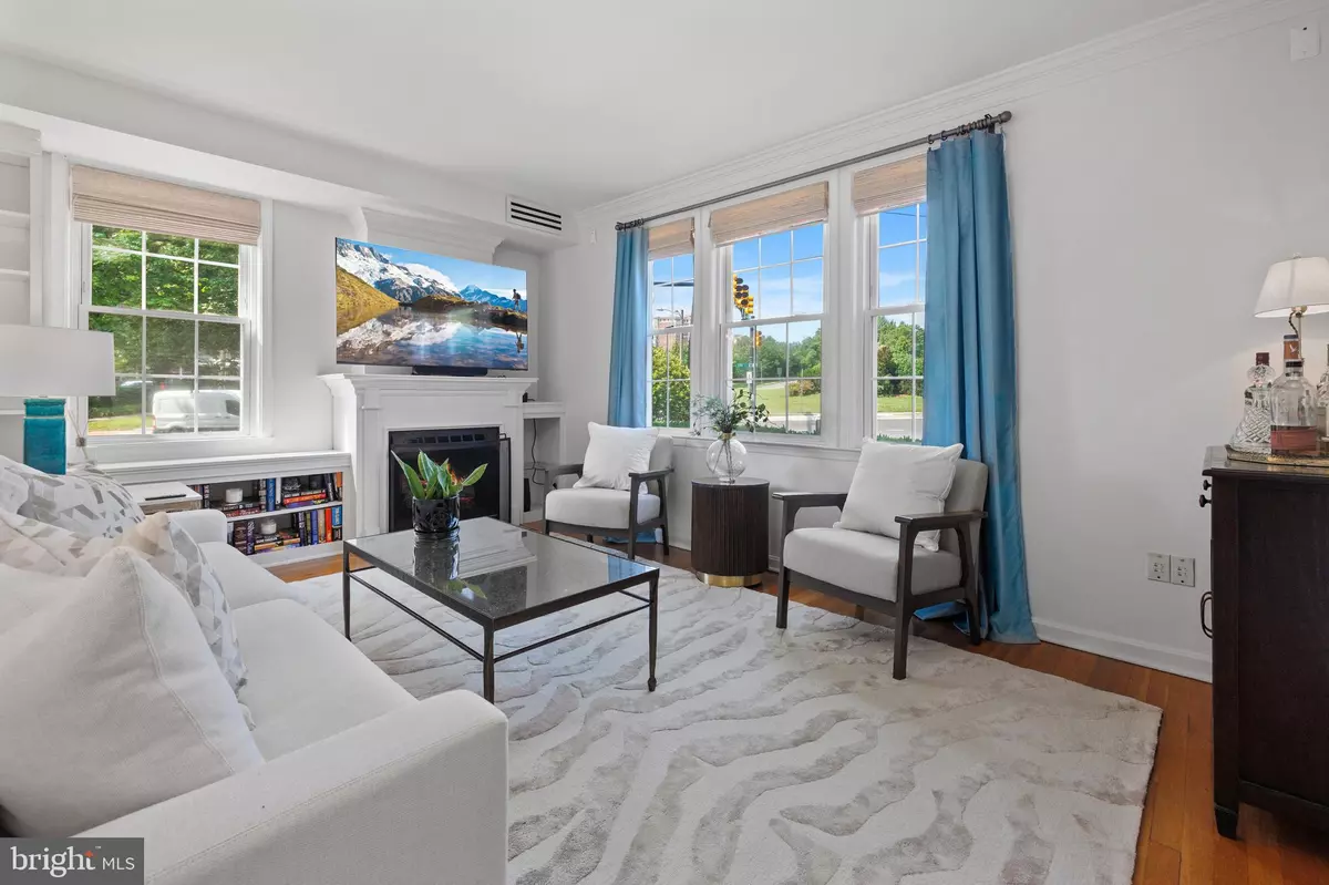 Alexandria, VA 22301,3 RUSSELL RD #3B