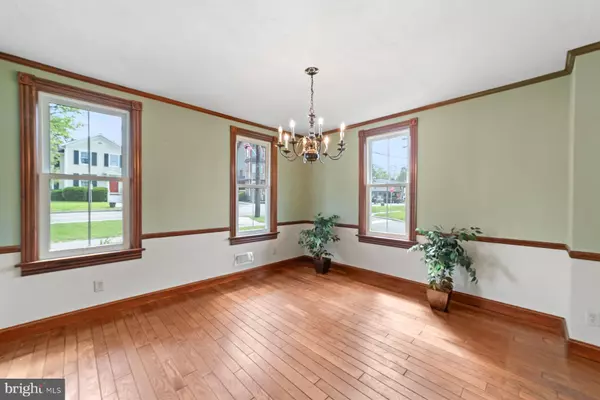 Rocky Hill, NJ 08553,142 WASHINGTON ST