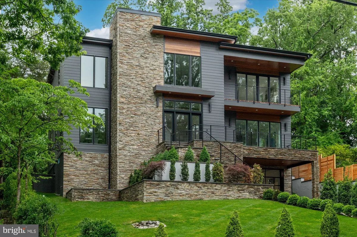 Bethesda, MD 20816,5313 IROQUOIS RD