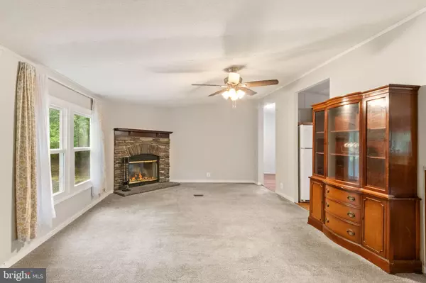 Spotsylvania, VA 22551,12805 W CATHARPIN RD