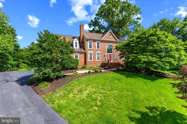 2200 TRAIES CT, Alexandria, VA 22306