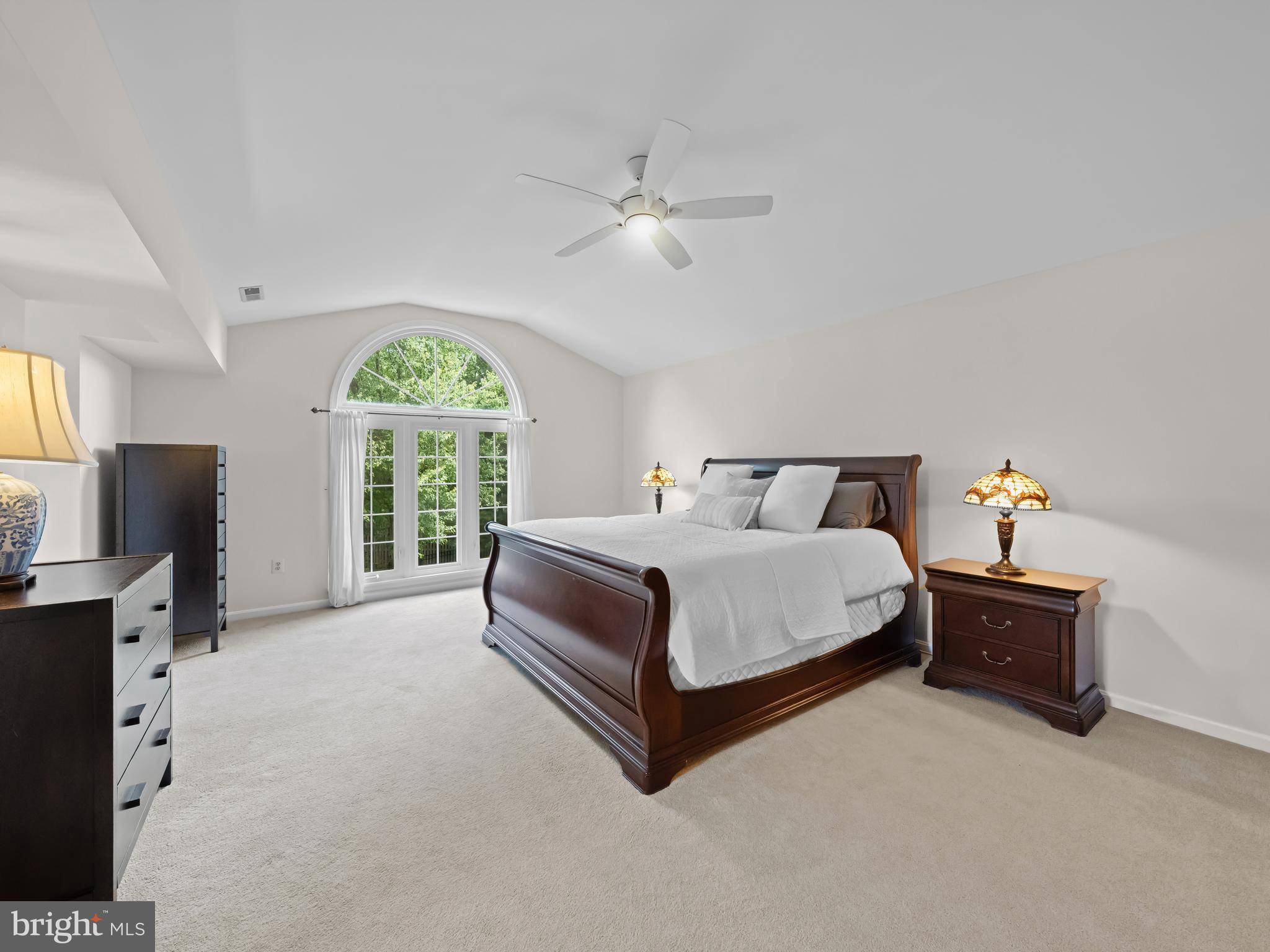 Alexandria, VA 22306,2200 TRAIES CT