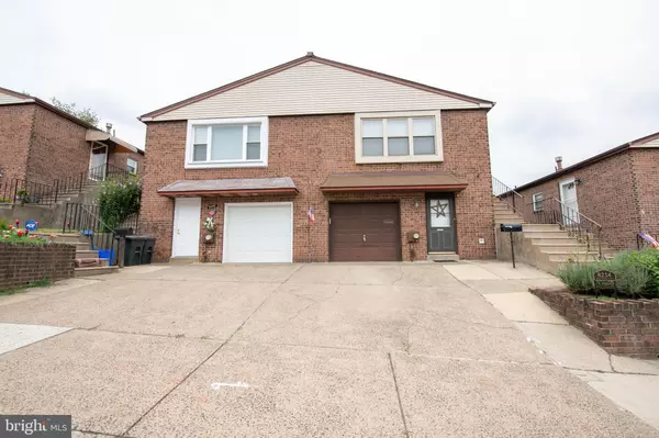 Philadelphia, PA 19111,8214 BURHOLME AVE