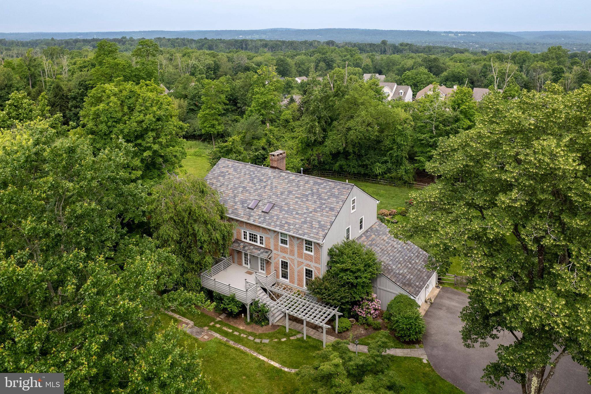 Princeton, NJ 08540,563 CHERRY VALLEY RD