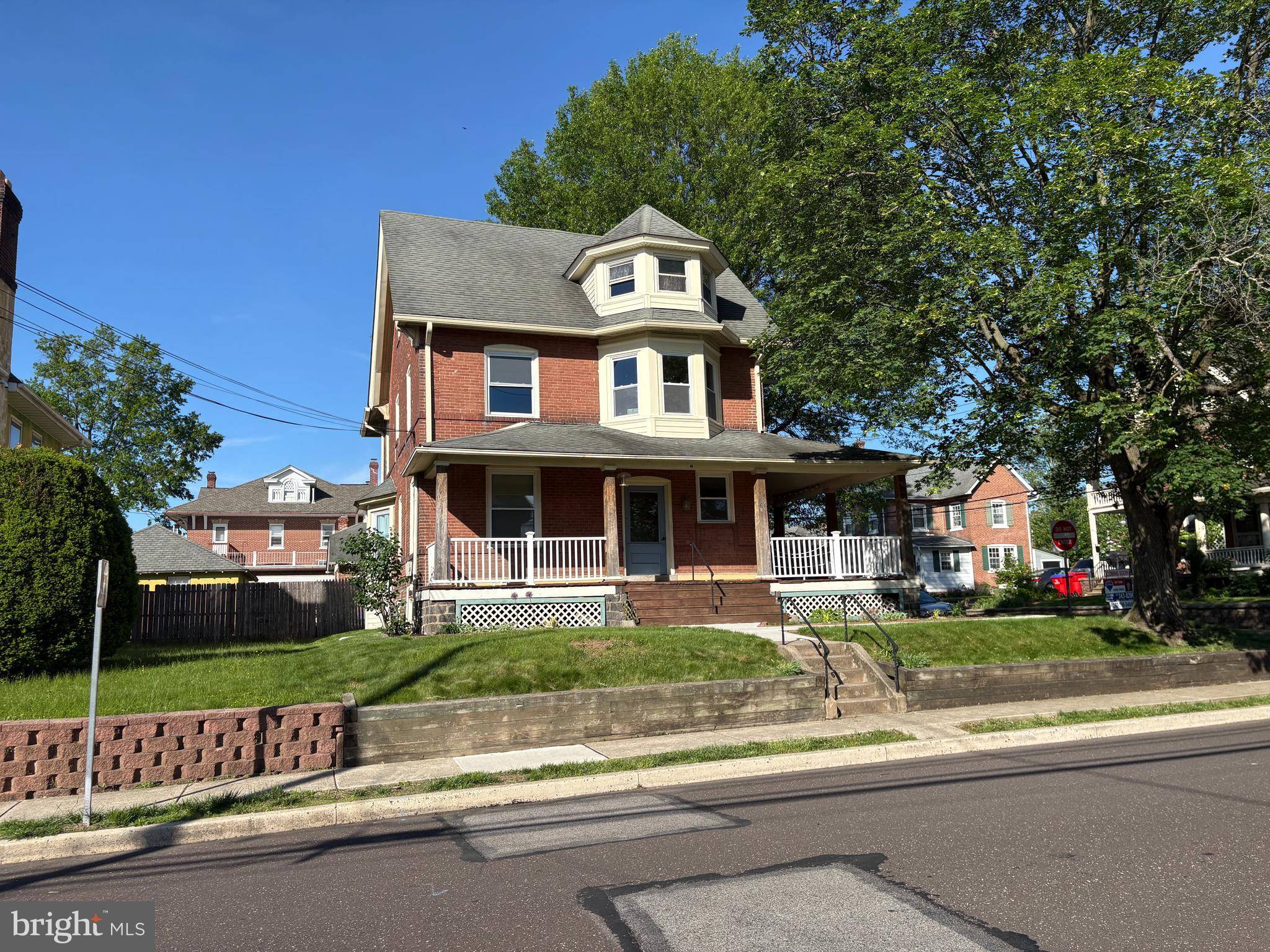 61 PENN AVE, Souderton, PA 18964