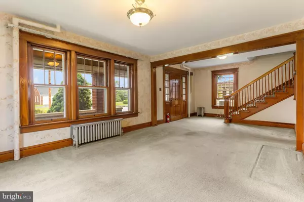Hanover, PA 17331,837 BROADWAY