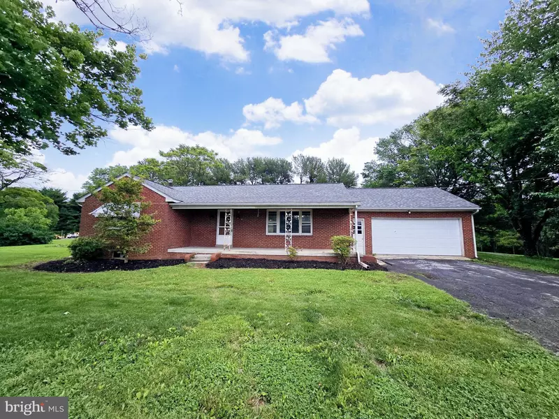 3390 POINT OF ROCKS RD, Jefferson, MD 21755