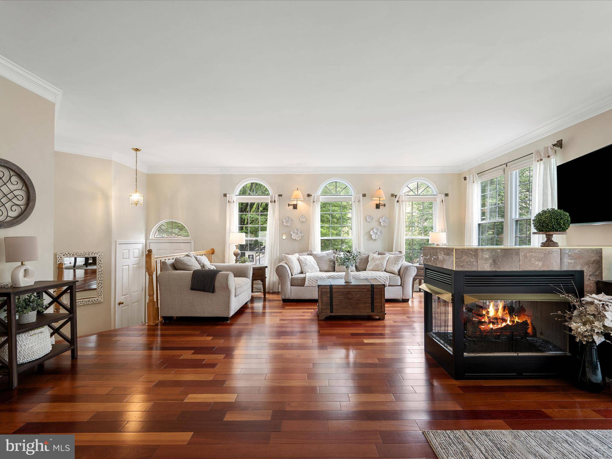 Fairfax, VA 22033,4001 ROSEMEADE DR