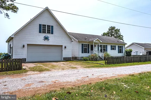 Reedville, VA 22539,13 LEMING AVENUE
