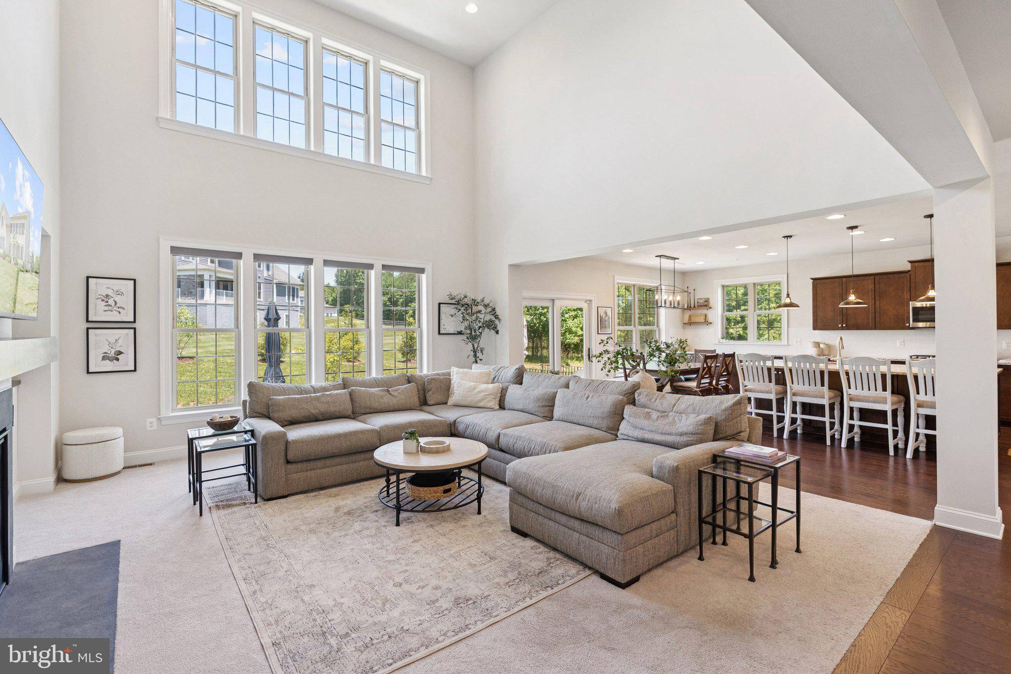 Laytonsville, MD 20882,237 BARBERRY LN