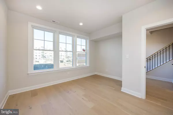 Newtown Square, PA 19073,334 FOXTAIL LN #22D