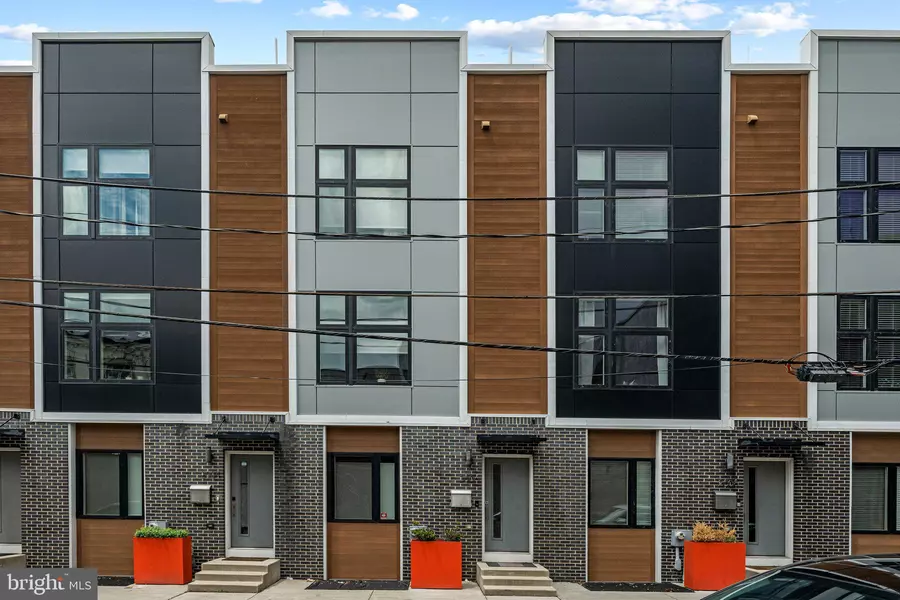 2006 BLAIR ST, Philadelphia, PA 19125