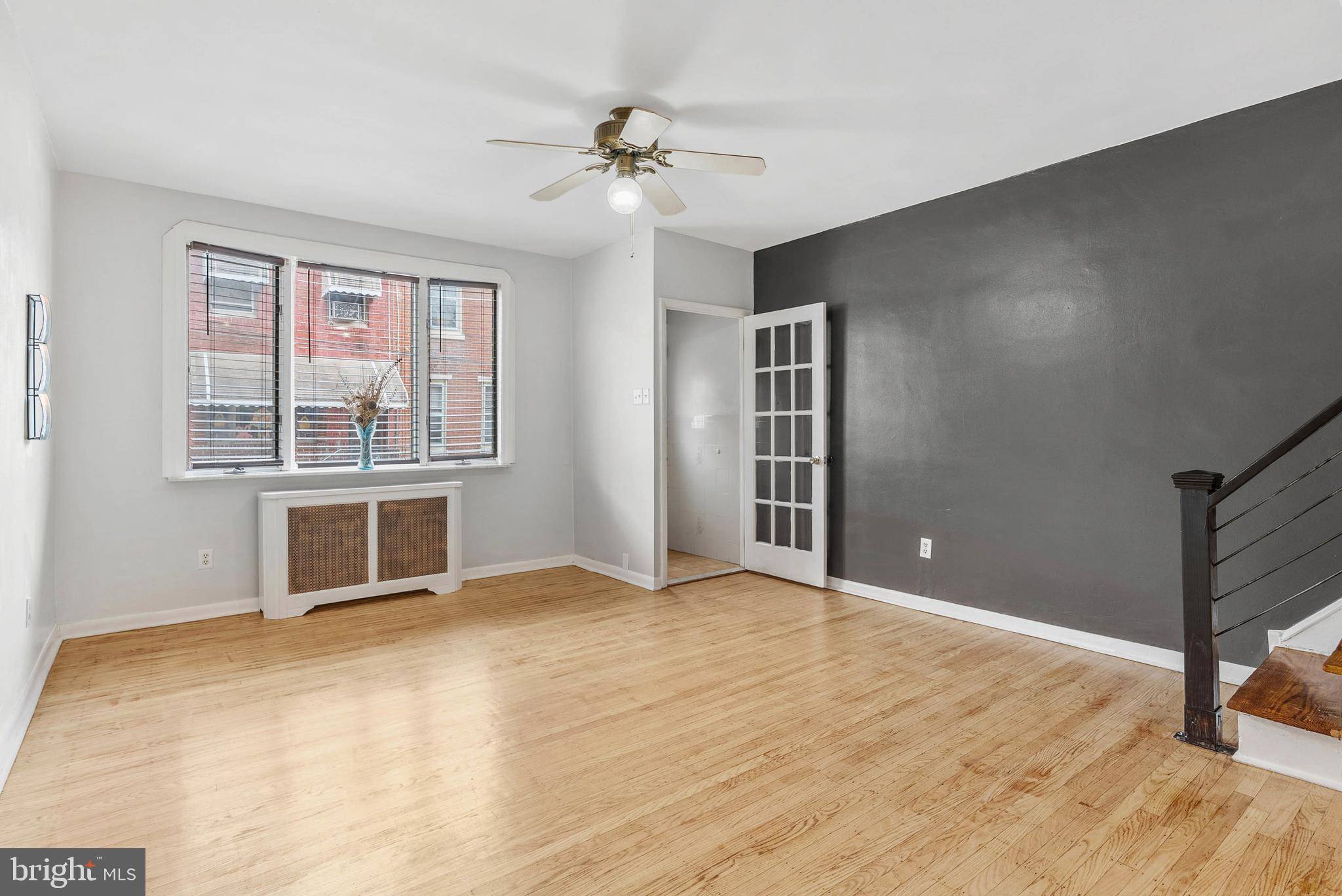 Philadelphia, PA 19148,1936 S SARTAIN ST