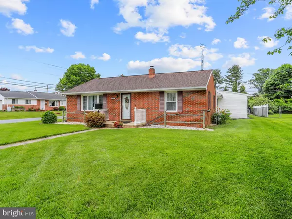 17300 CLOVERLEAF RD, Hagerstown, MD 21740