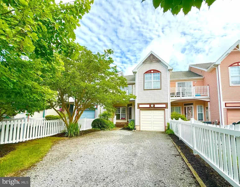 932 YACHT CLUB DR, Ocean Pines, MD 21811