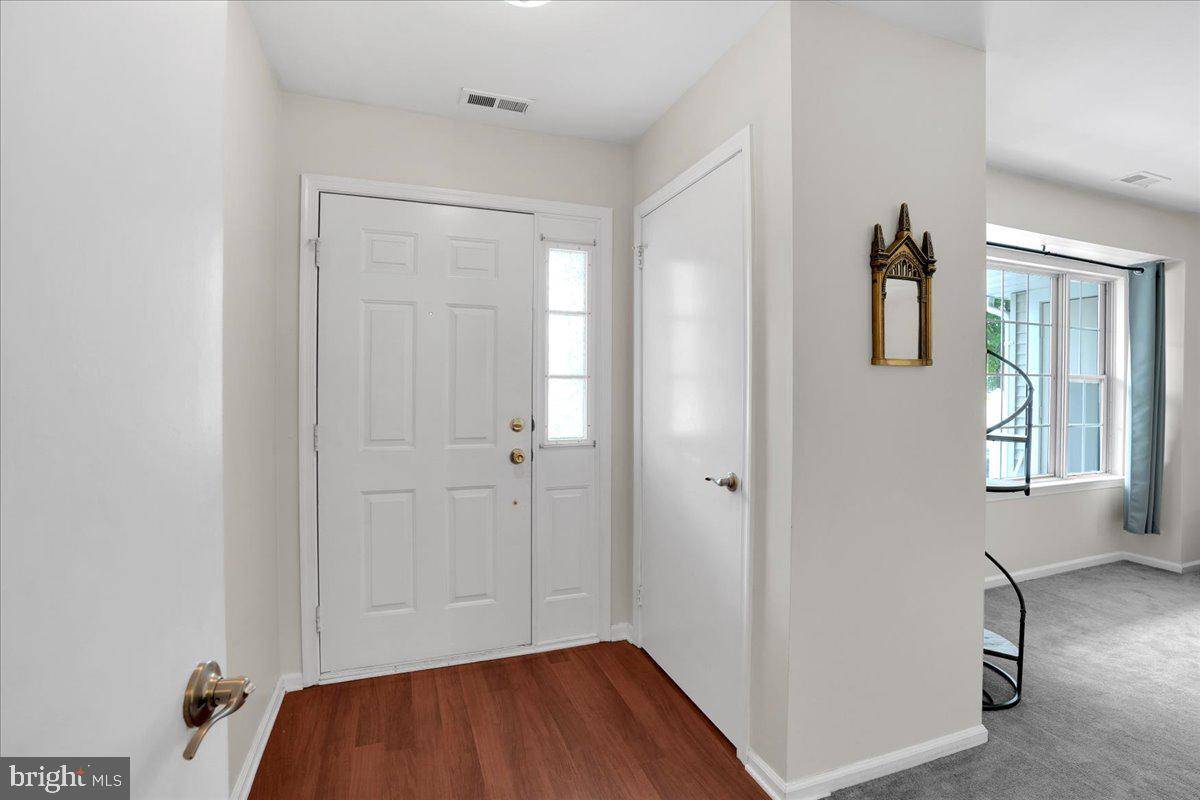 Mount Laurel, NJ 08054,503 OSWEGO CT