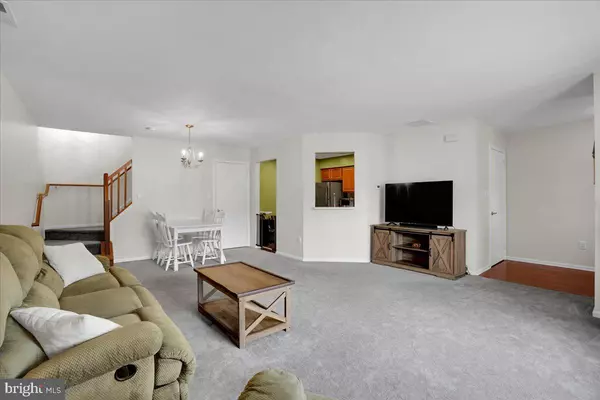 Mount Laurel, NJ 08054,503 OSWEGO CT