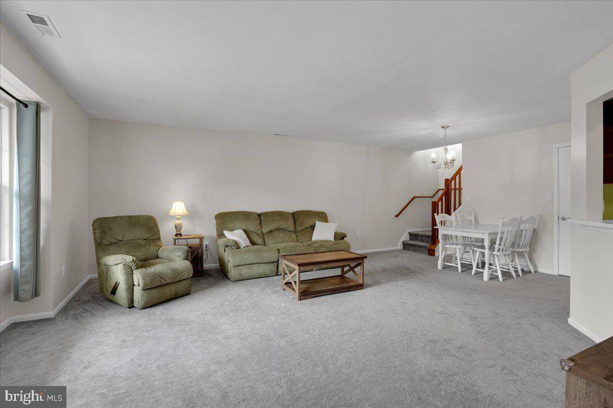 Mount Laurel, NJ 08054,503 OSWEGO CT