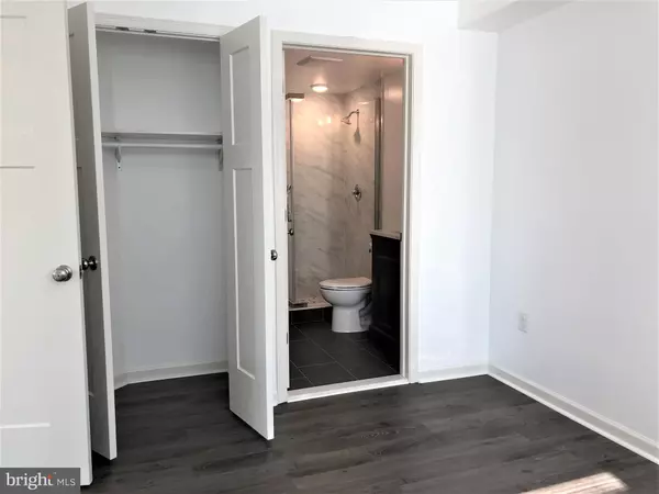 Philadelphia, PA 19128,5420 RIDGE AVE #303