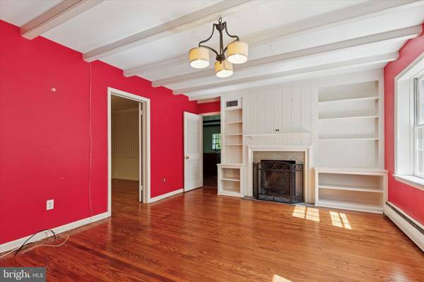 Devon, PA 19333,476 NOB HILL LN
