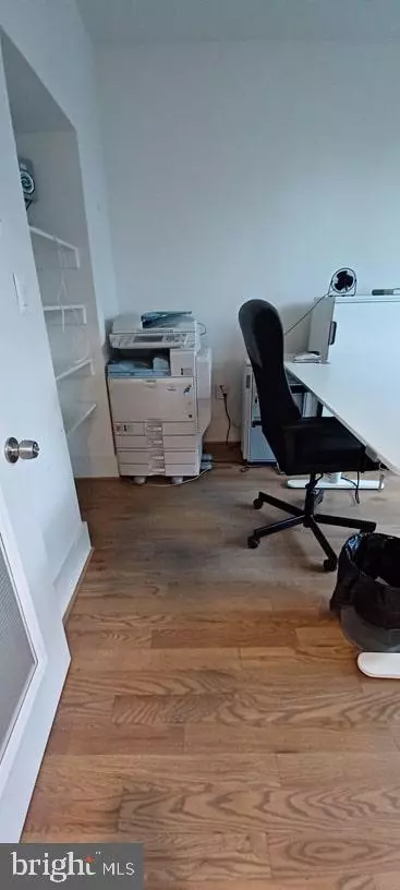 Washington, DC 20011,843 UPSHUR ST NW #201