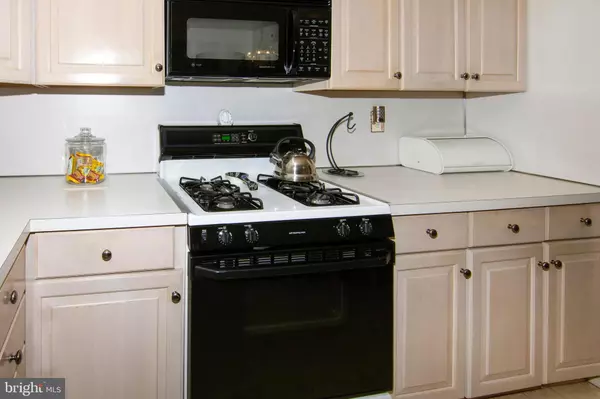 Westville, NJ 08093,345 WOODBINE AVE