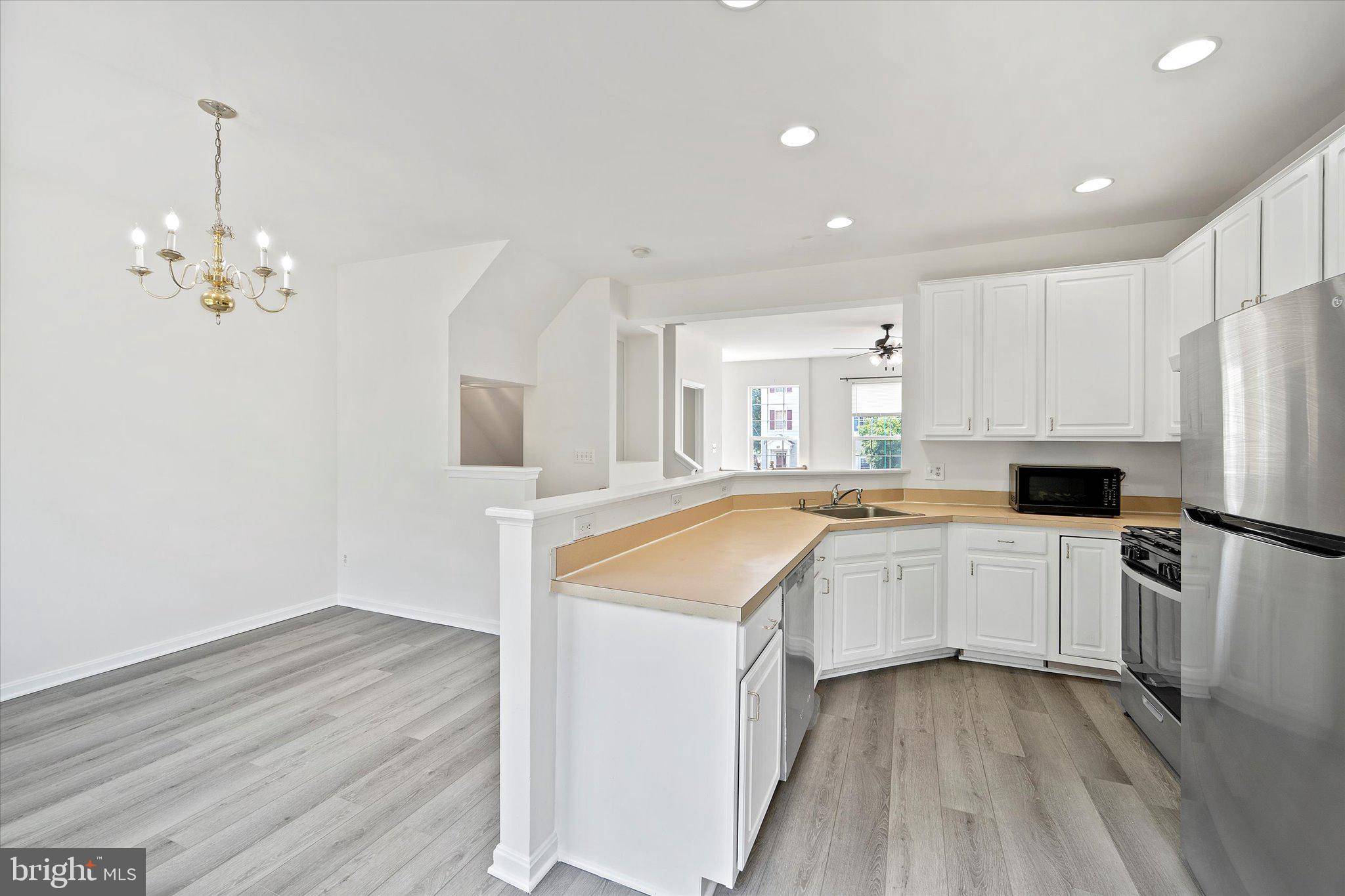 Manassas, VA 20109,7415 LANGHOLM WAY