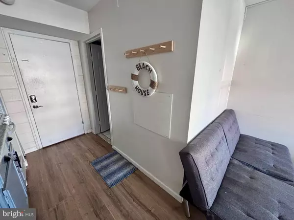 Ocean City, MD 21842,11 62ND ST #212