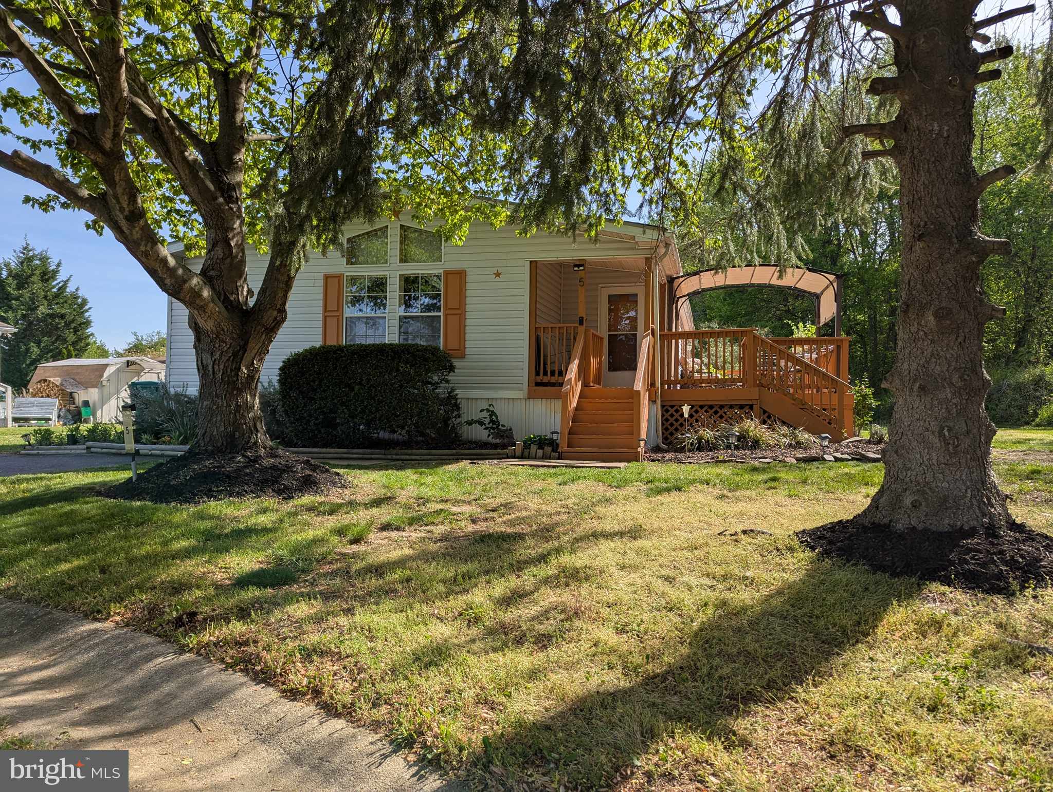 5 W SAMANTHA CT, Bear, DE 19701