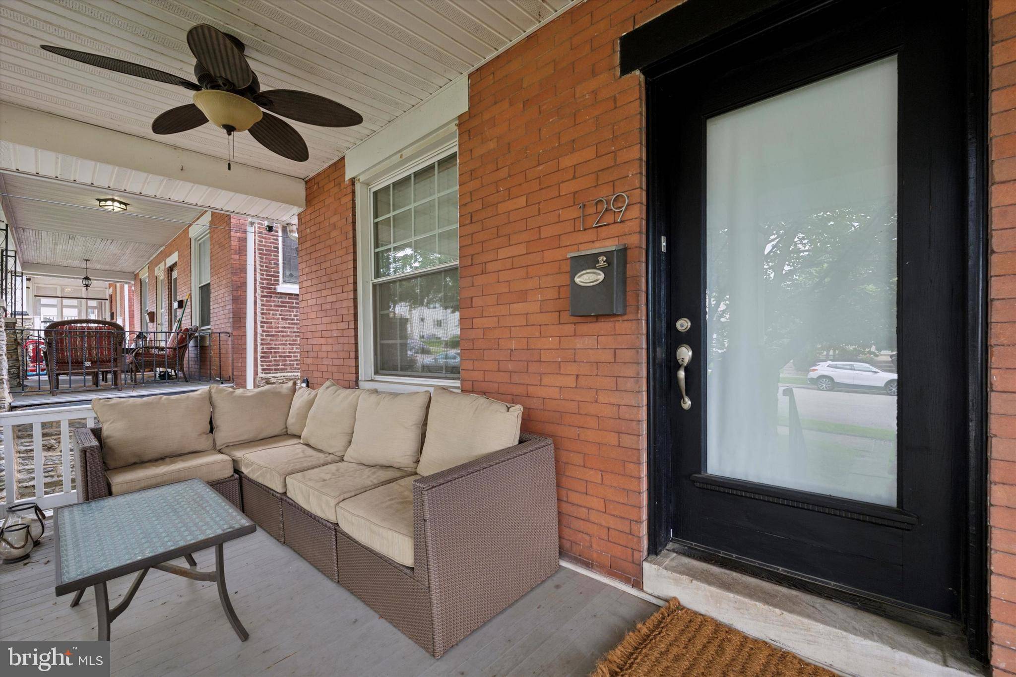 Conshohocken, PA 19428,129 W 8TH AVE