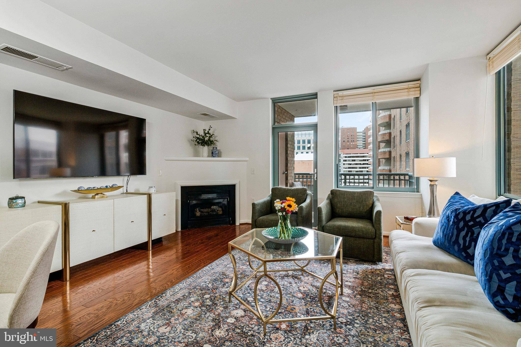 851 N GLEBE RD #1209, Arlington, VA 22203