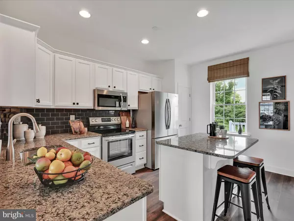 Hanover, PA 17331,125 HOLSTEIN DR #160