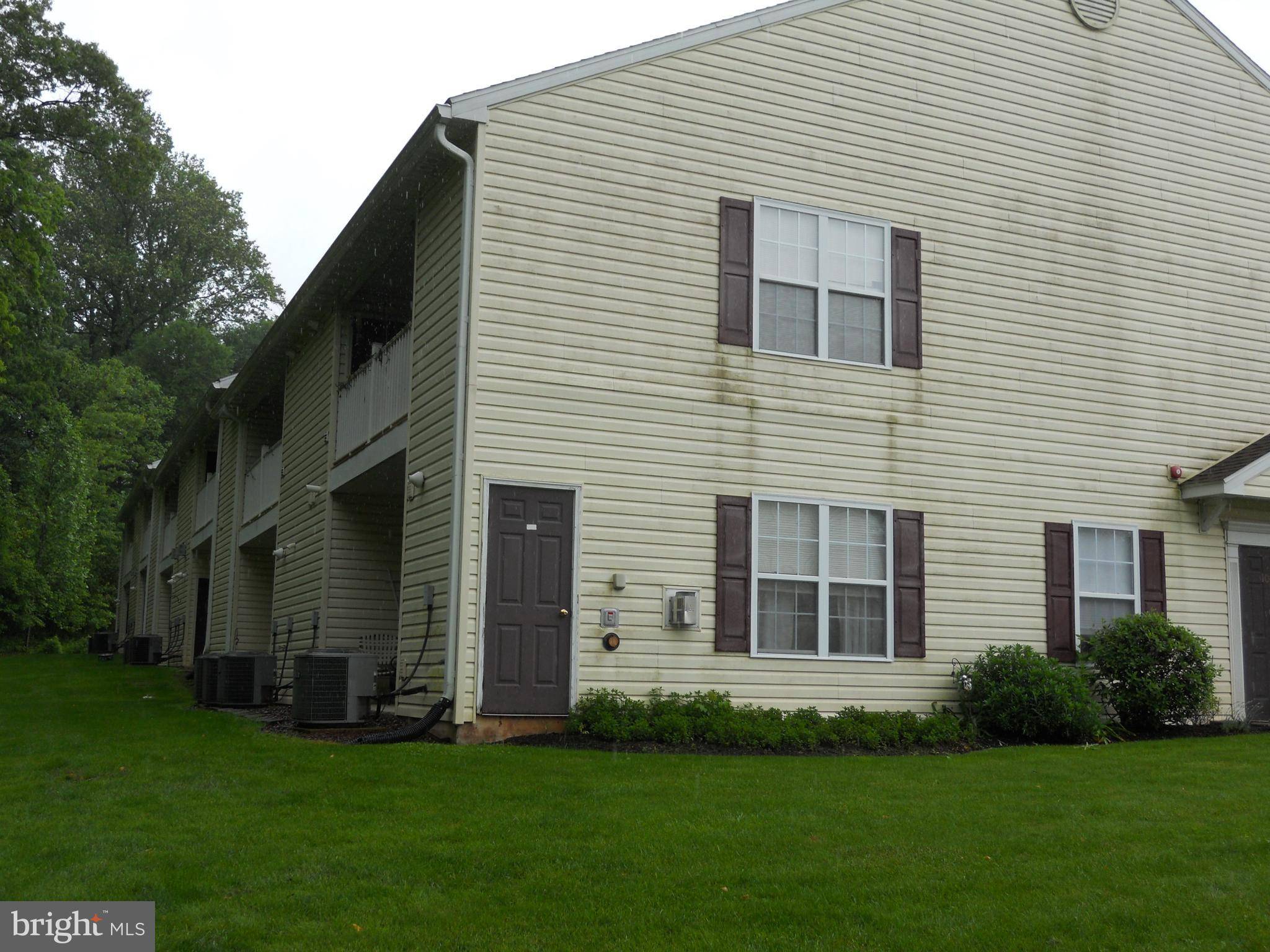 Reading, PA 19606,106 CHRISTINE DR